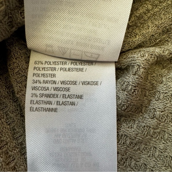 Belle by Kim Gravel Waffle Button Tie-Front Top Size XS Long Sleeve V Neck NWT - Picture 6 of 17